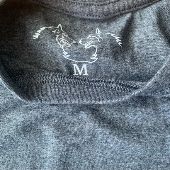 Game of Thrones Shirt Women’s Size Medium GOT DIREWOLVES PACK MEMBER BELFAST - Picture 3 of 6